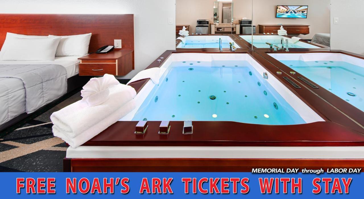 Grand Marquis Waterpark Hotel & Suites Lake Delton Exterior foto